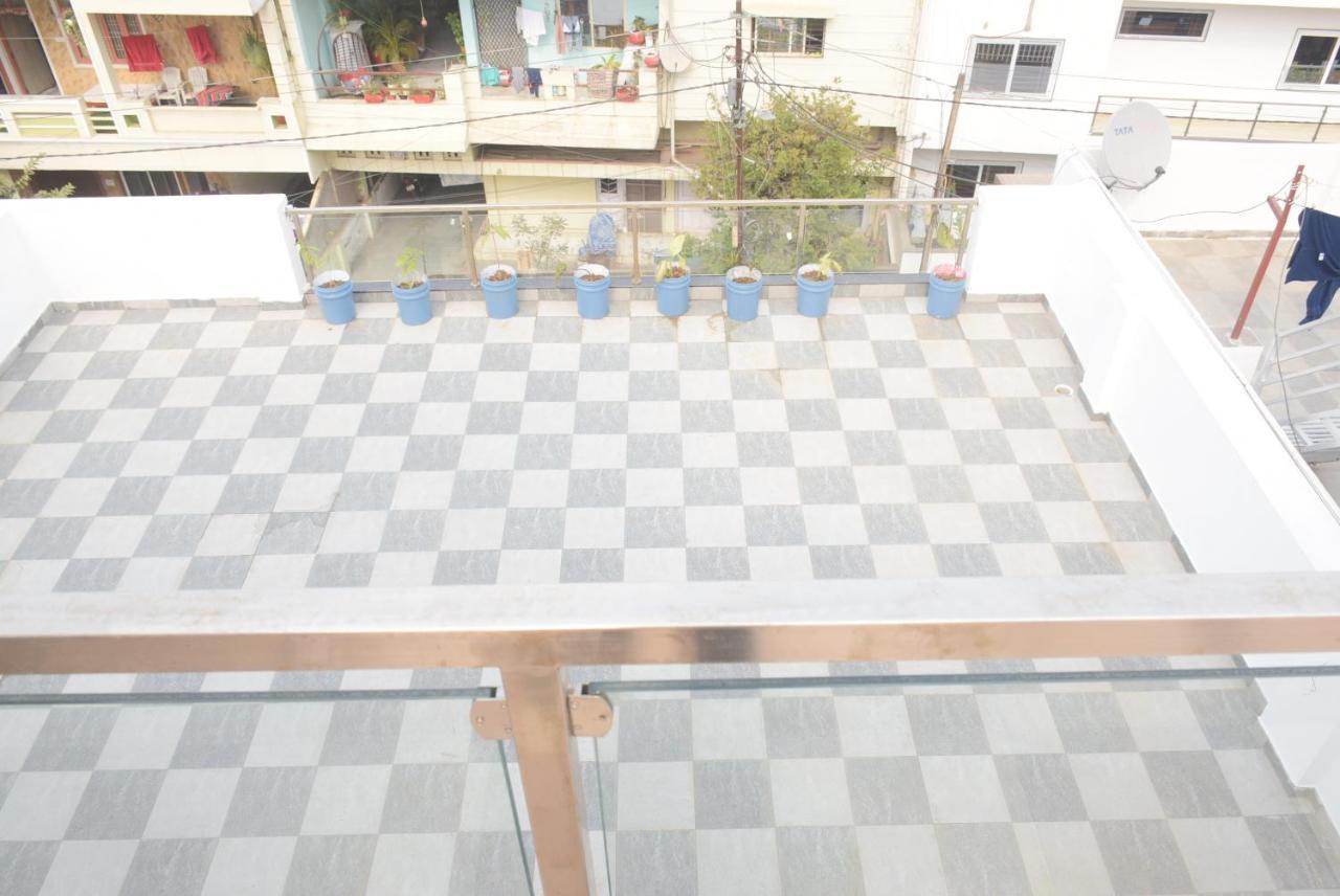 The Autumn Leaves Bhopal Bed and Breakfast Εξωτερικό φωτογραφία